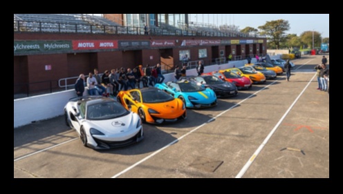 المسار يوم النعيم: السيارات الرياضية والقيادة عالية الأداء