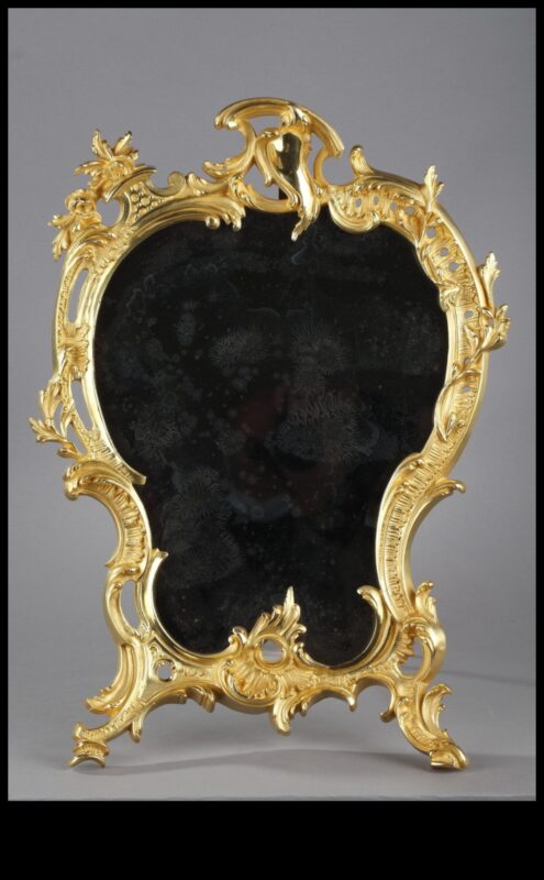 روكوكو روكايل: زخارف شل في الزخارف الفنية